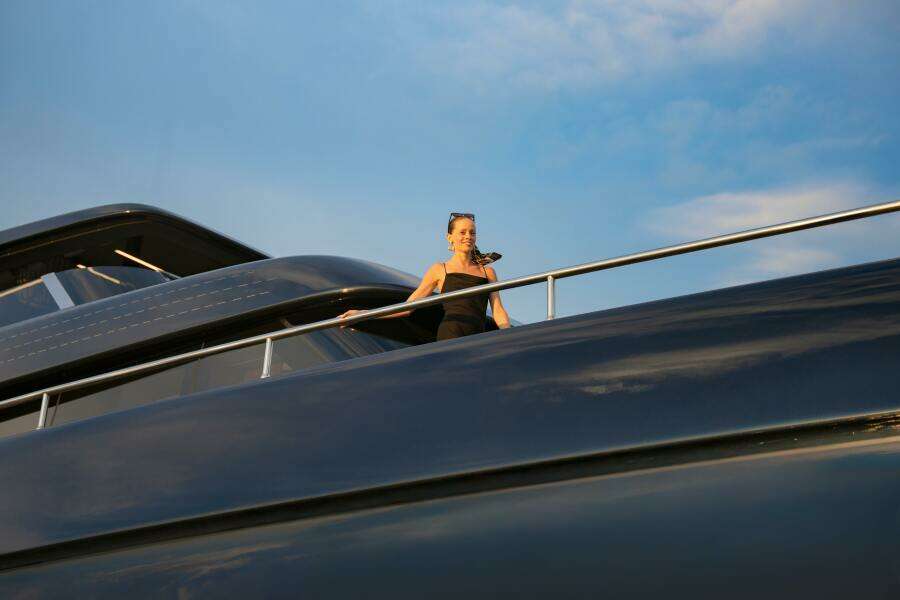 PETITE BELLE 100ft SUNREEF YACHTS Yacht For Sale