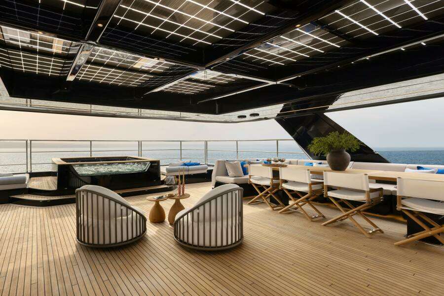PETITE BELLE 100ft SUNREEF YACHTS Yacht For Sale