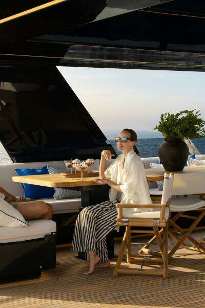 PETITE BELLE 100ft SUNREEF YACHTS Yacht For Sale