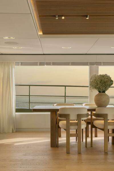 PETITE BELLE 100ft SUNREEF YACHTS Yacht For Sale