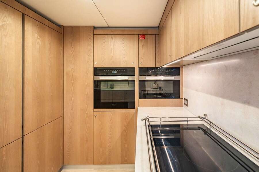 PETITE BELLE 100ft SUNREEF YACHTS Yacht For Sale