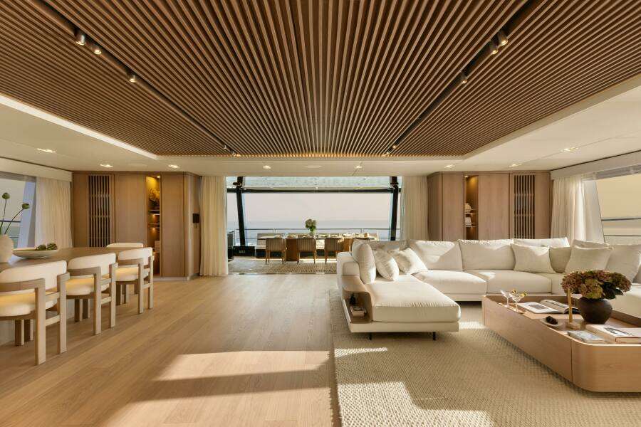 PETITE BELLE 100ft SUNREEF YACHTS Yacht For Sale