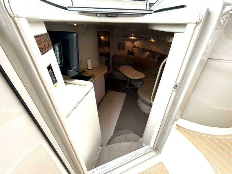 Celebration 40ft Sea Ray Yacht For Sale