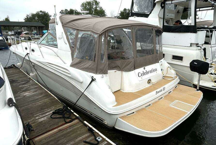 Celebration 40ft Sea Ray Yacht For Sale