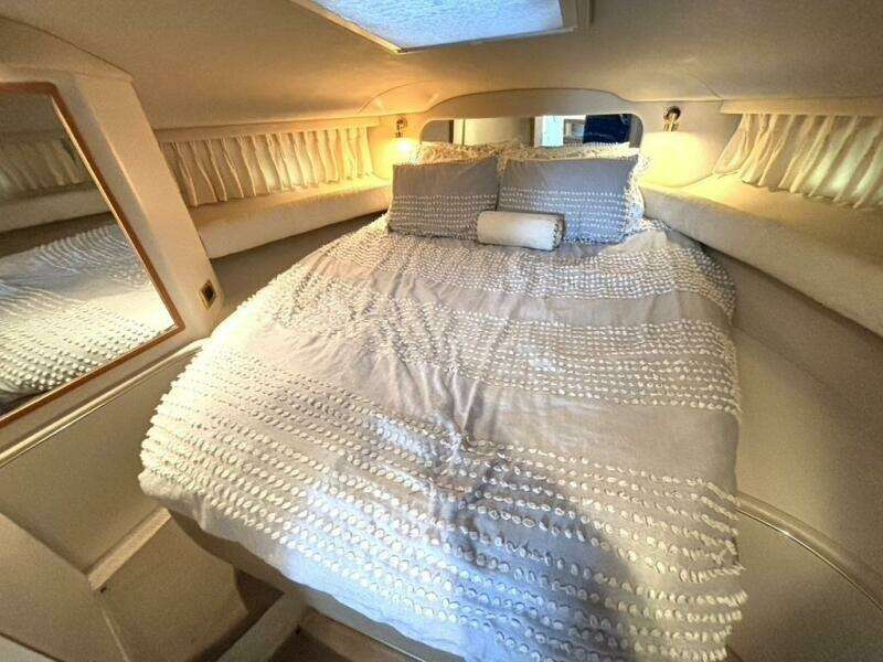 Celebration 40ft Sea Ray Yacht For Sale