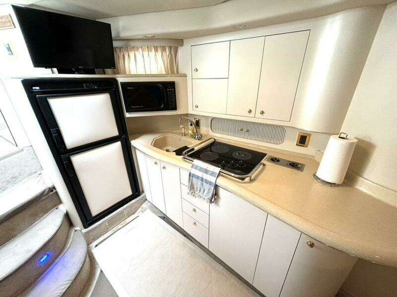 Celebration 40ft Sea Ray Yacht For Sale