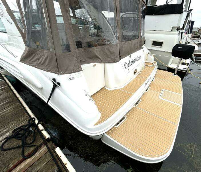 Celebration 40ft Sea Ray Yacht For Sale