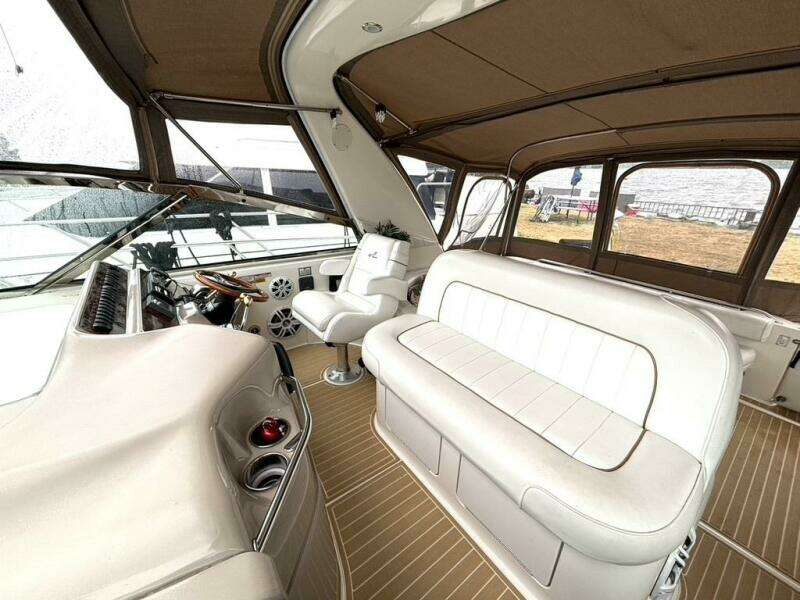 Celebration 40ft Sea Ray Yacht For Sale