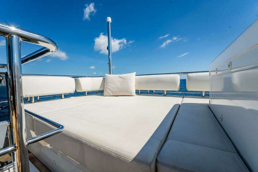Aquasition 88ft Ocean Alexander Yacht For Sale