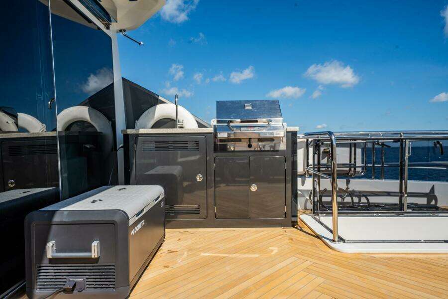 Aquasition 88ft Ocean Alexander Yacht For Sale