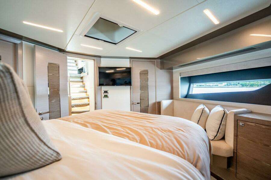 Aquasition 88ft Ocean Alexander Yacht For Sale