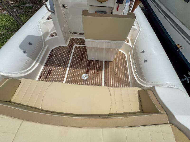 35ft Tender Yacht For Sale