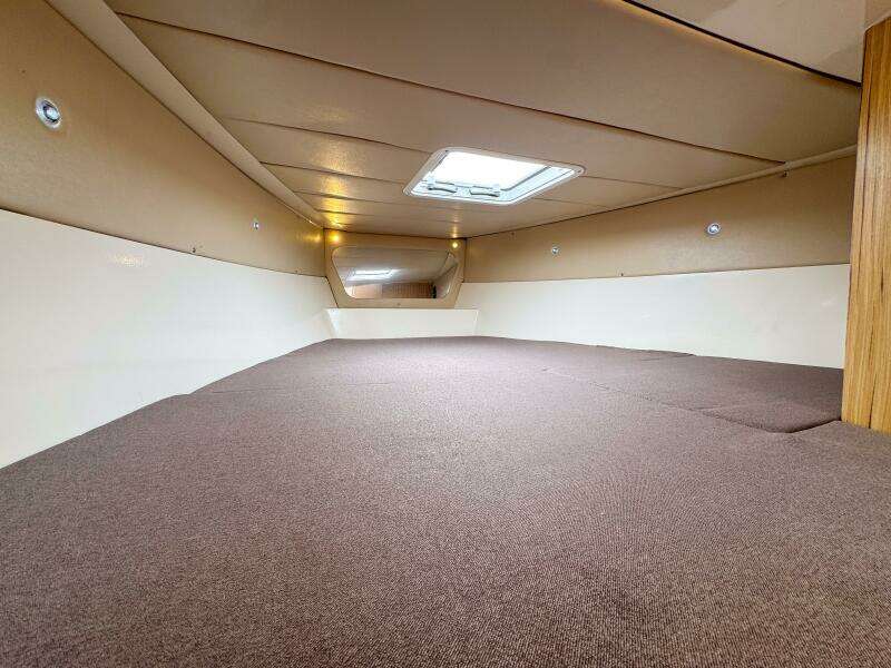 35ft Tender Yacht For Sale