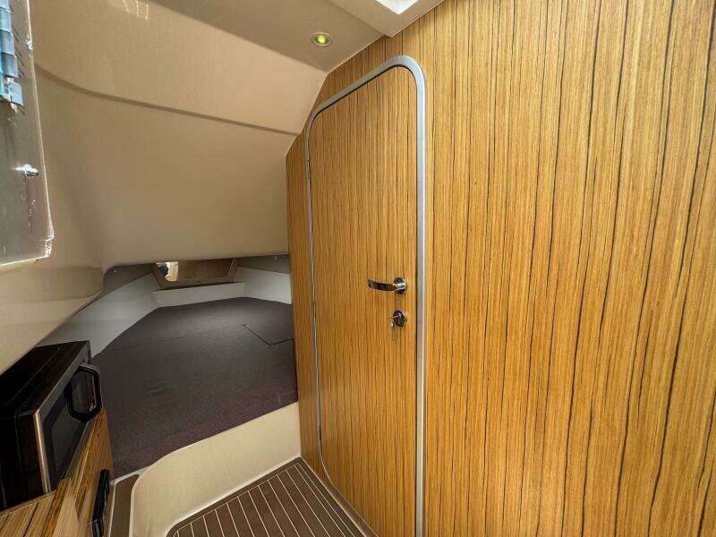 35ft Tender Yacht For Sale