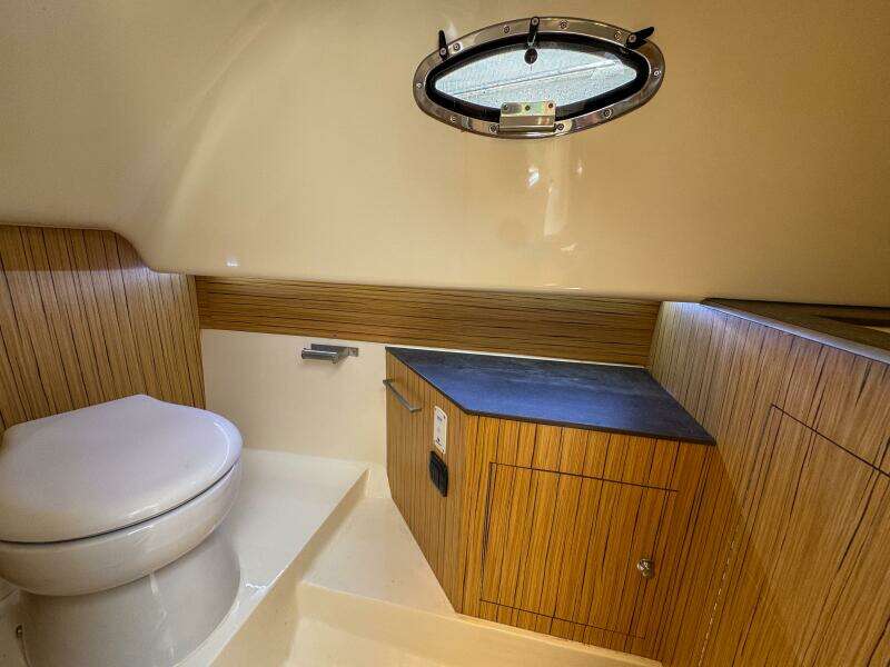35ft Tender Yacht For Sale