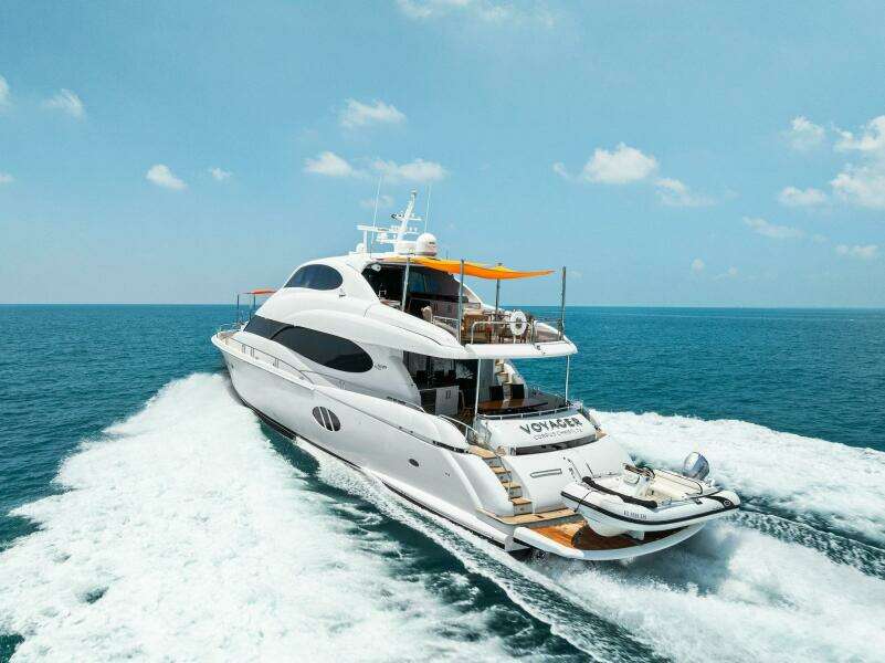 Voyager 84ft Lazzara Yachts Yacht For Sale