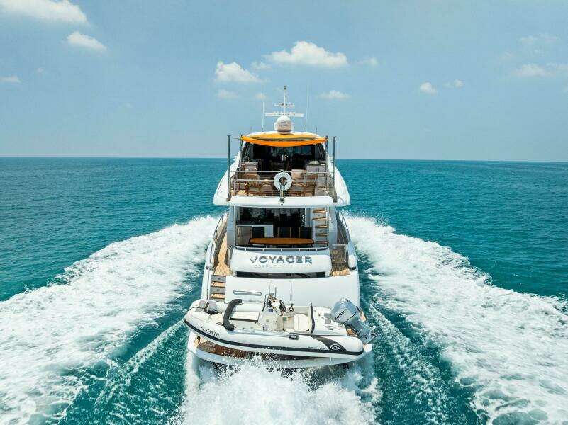 Voyager 84ft Lazzara Yachts Yacht For Sale