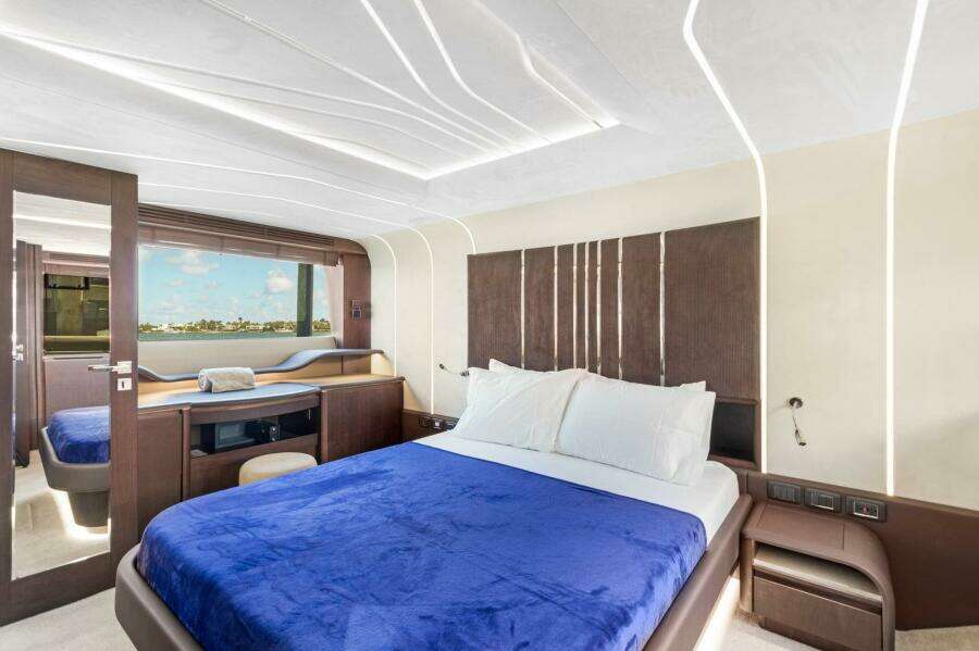 Aquasition 68ft Galeon Yacht For Sale