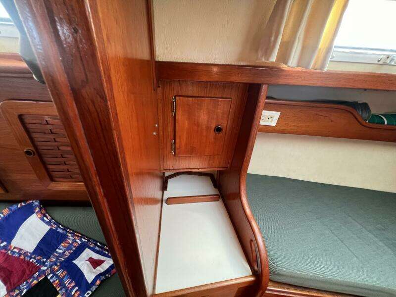 Sirius 38ft Sabre Yacht For Sale