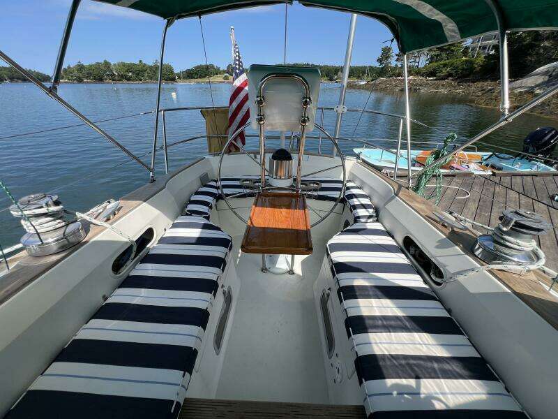 Sirius 38ft Sabre Yacht For Sale