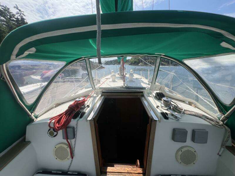 Sirius 38ft Sabre Yacht For Sale