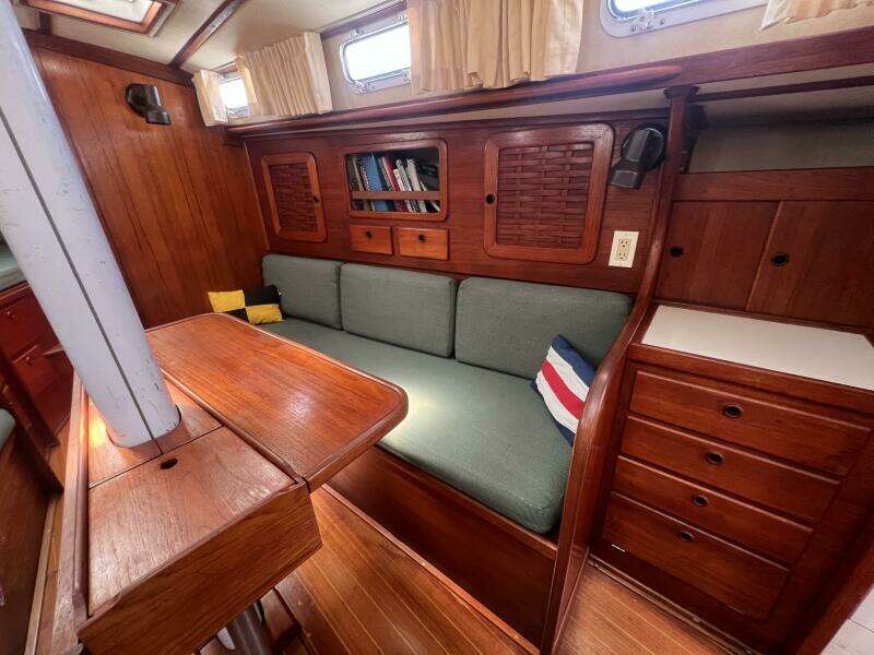 Sirius 38ft Sabre Yacht For Sale