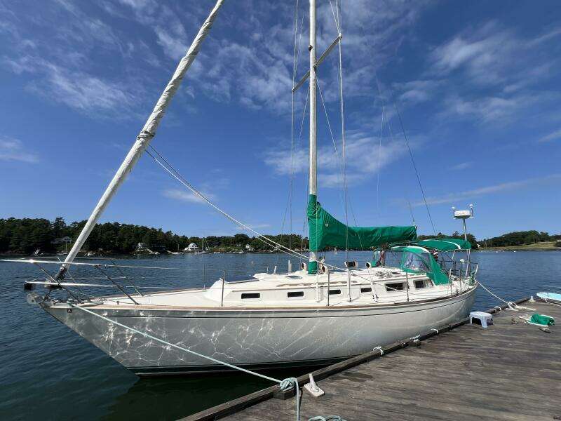 Sirius 38ft Sabre Yacht For Sale