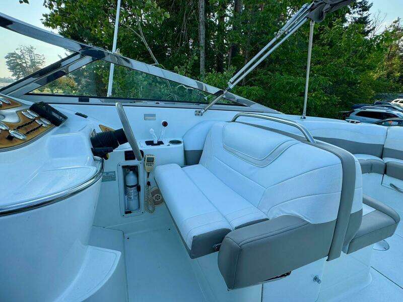 29ft Cobalt Yacht For Sale