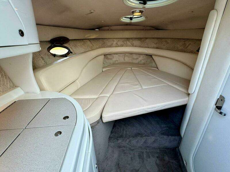 29ft Cobalt Yacht For Sale