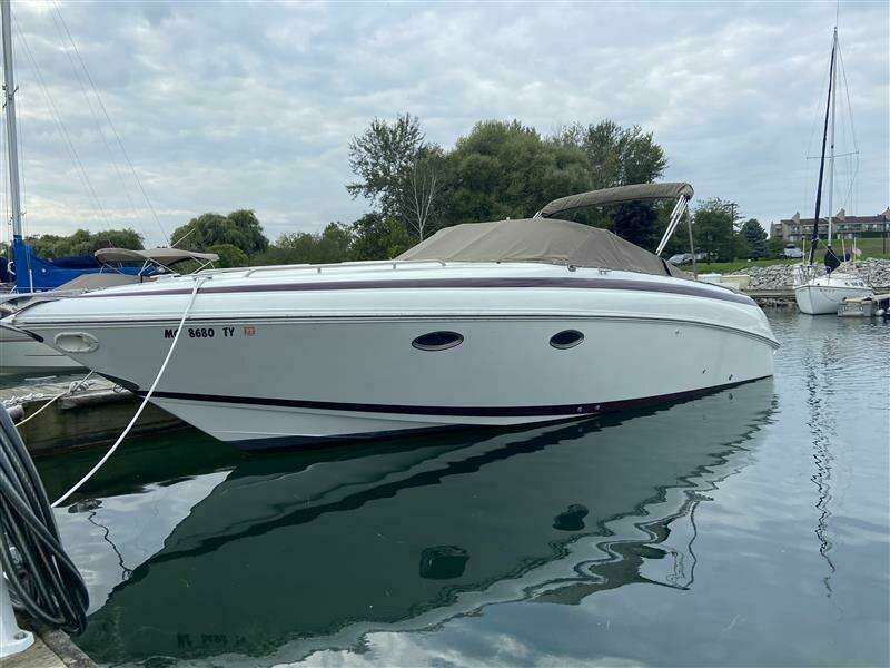 29ft Cobalt Yacht For Sale