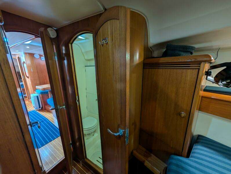 Wahoo 43ft Jeanneau Yacht For Sale