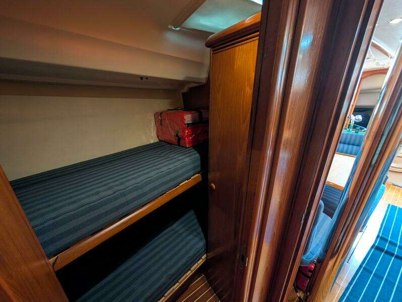 Wahoo 43ft Jeanneau Yacht For Sale