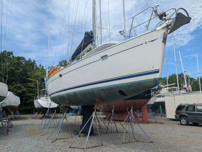 Wahoo 43ft Jeanneau Yacht For Sale
