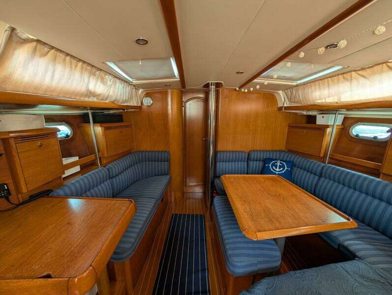 Wahoo 43ft Jeanneau Yacht For Sale