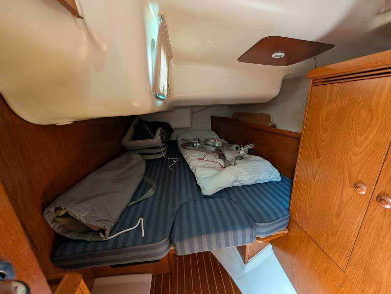 Wahoo 43ft Jeanneau Yacht For Sale