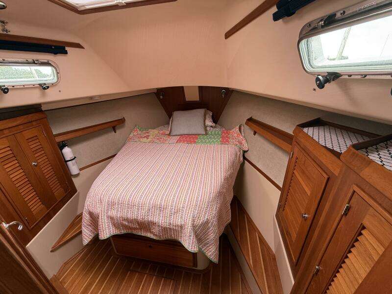 Pelican 37ft Island Packet Yacht For Sale