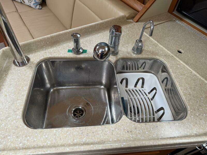 Pelican 37ft Island Packet Yacht For Sale