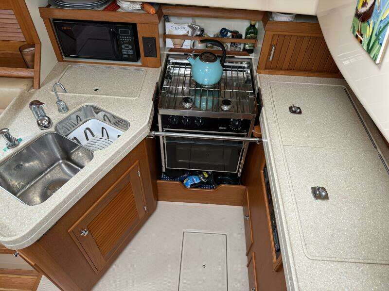 Pelican 37ft Island Packet Yacht For Sale