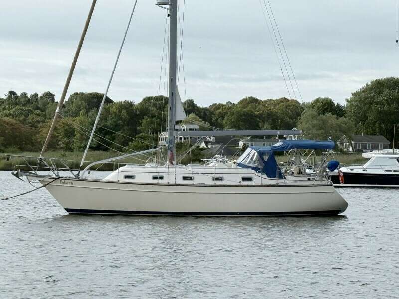 Pelican 37ft Island Packet Yacht For Sale