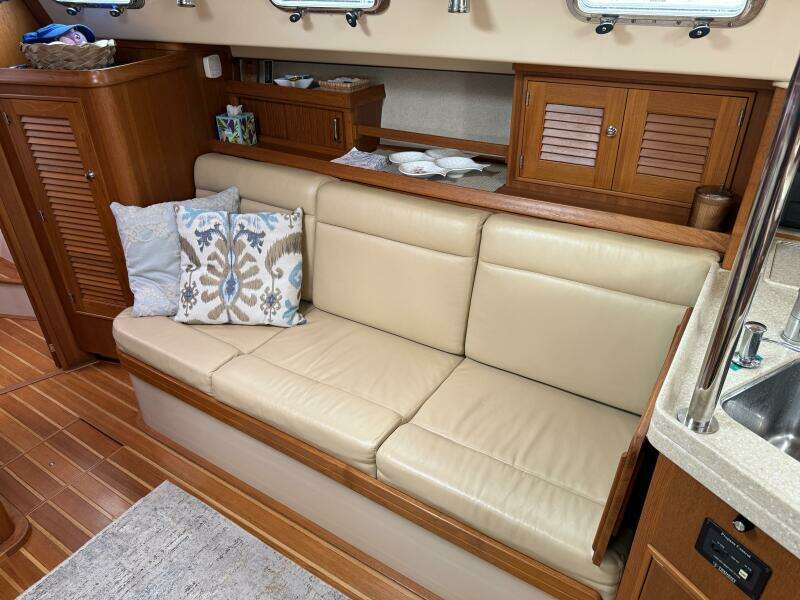 Pelican 37ft Island Packet Yacht For Sale