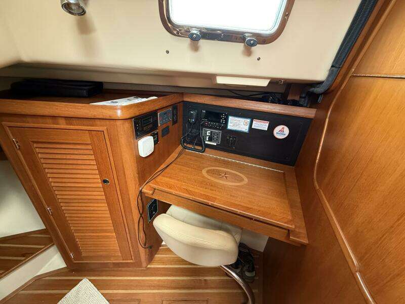 Pelican 37ft Island Packet Yacht For Sale