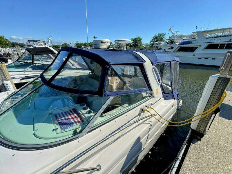 34ft Rinker Yacht For Sale