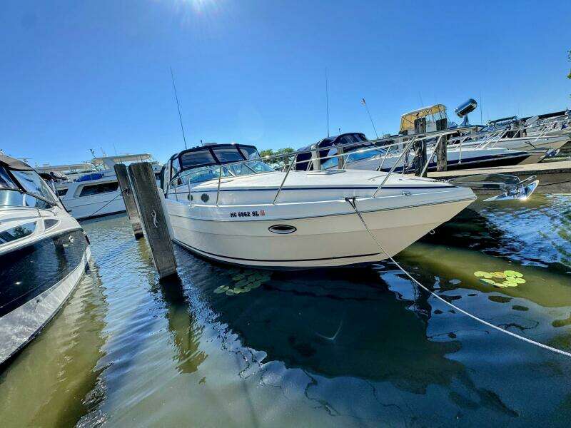 34ft Rinker Yacht For Sale