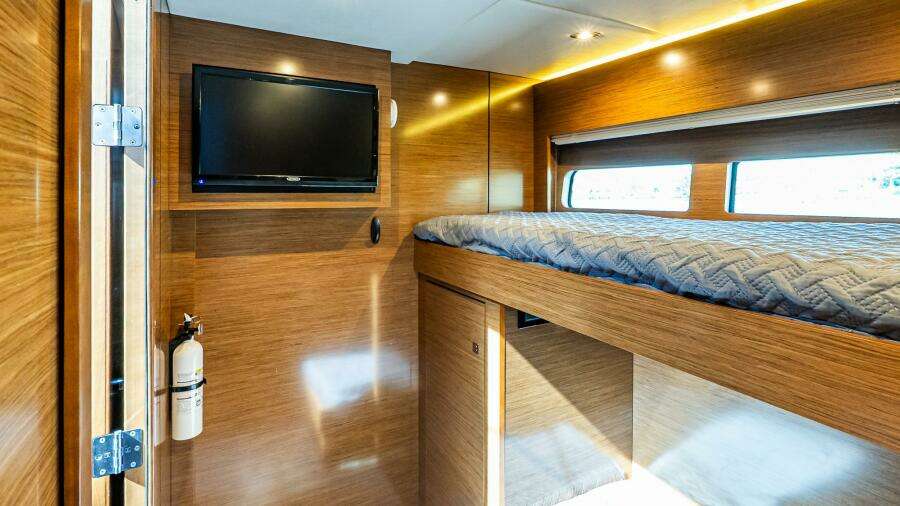 My Way 54ft Cruisers Yachts Yacht For Sale