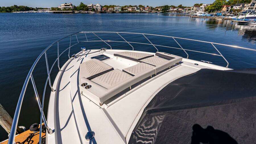 My Way 54ft Cruisers Yachts Yacht For Sale