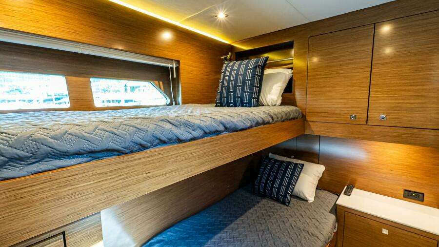 My Way 54ft Cruisers Yachts Yacht For Sale