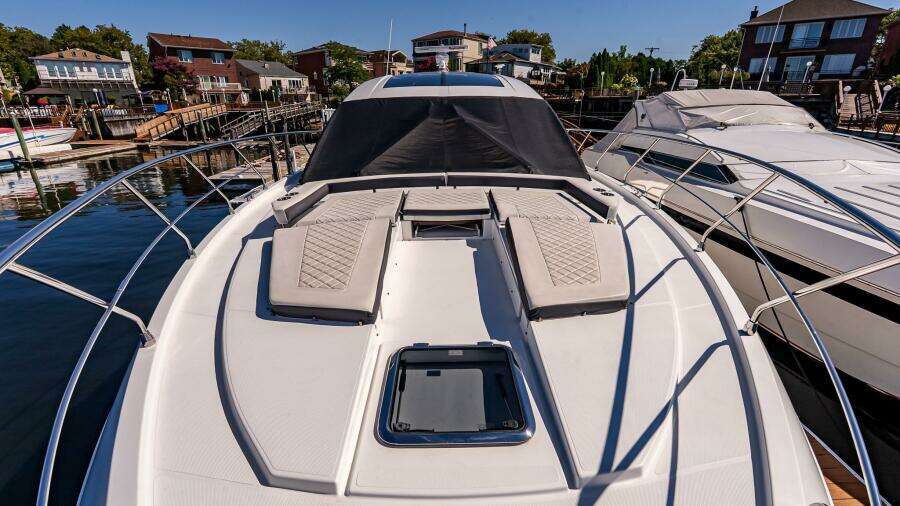 My Way 54ft Cruisers Yachts Yacht For Sale