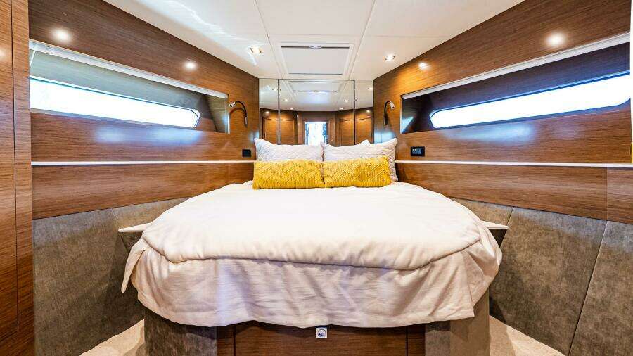 My Way 54ft Cruisers Yachts Yacht For Sale