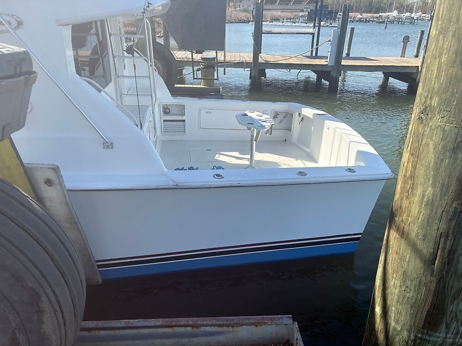 40' 1999 Ocean Yachts 40