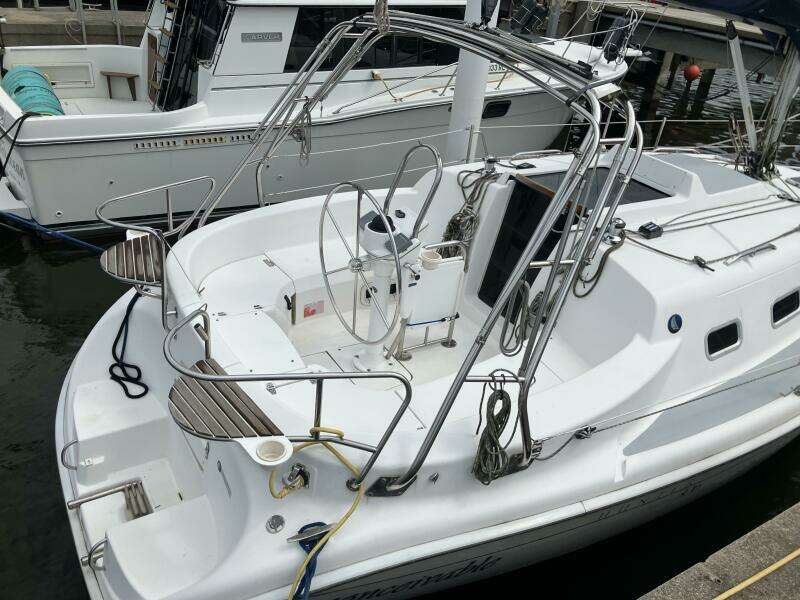 INCONCEIVABLE 30ft Hunter Yacht For Sale